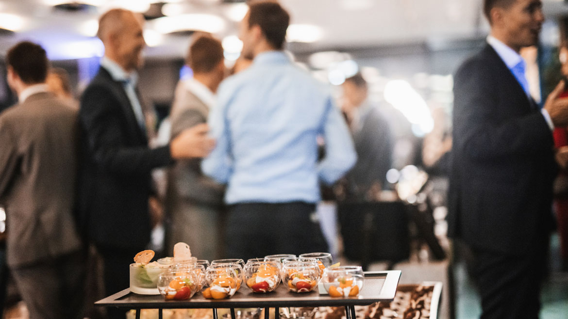 Servicio Mesa de Canapés Básicos